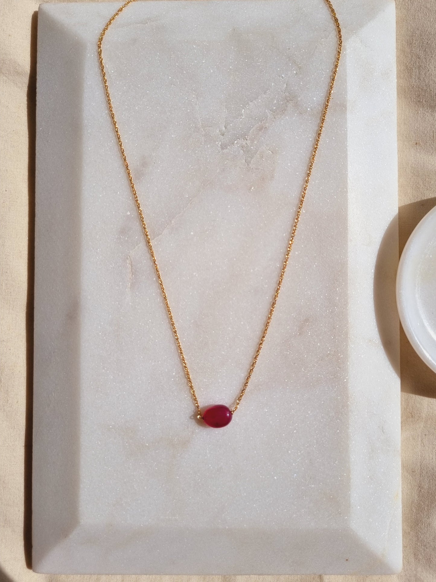 amya - Ruby Oval Pendant