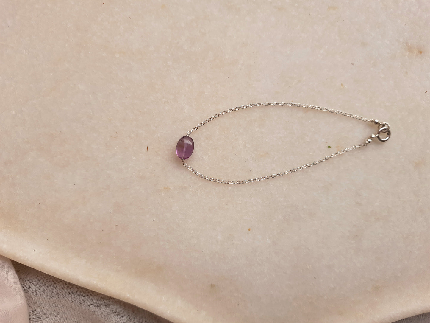 kesya - Amethyst Oval Bracelet