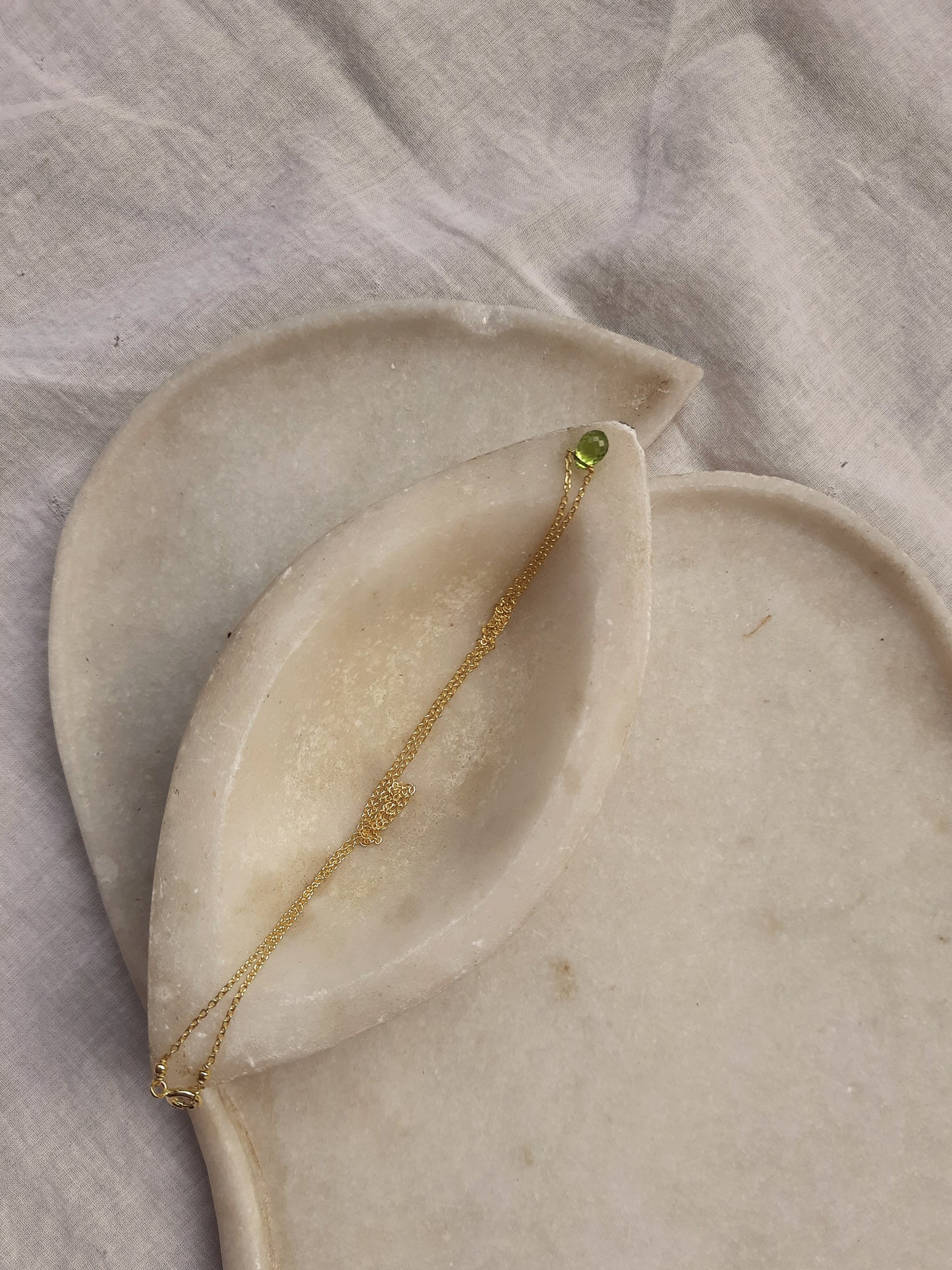 visno - Peridot Tear shaped Drop Pendant