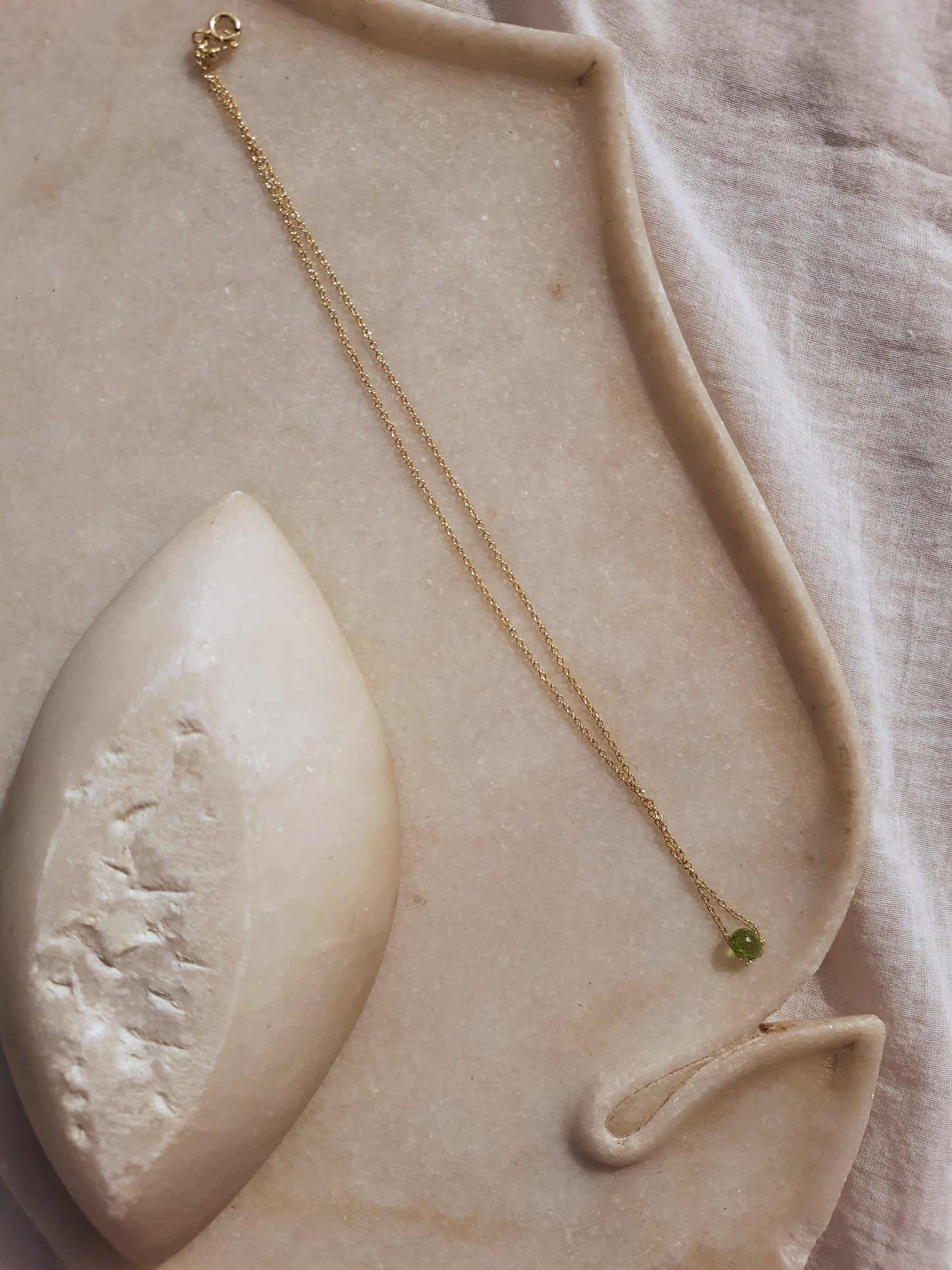 visno - Peridot Tear shaped Drop Pendant