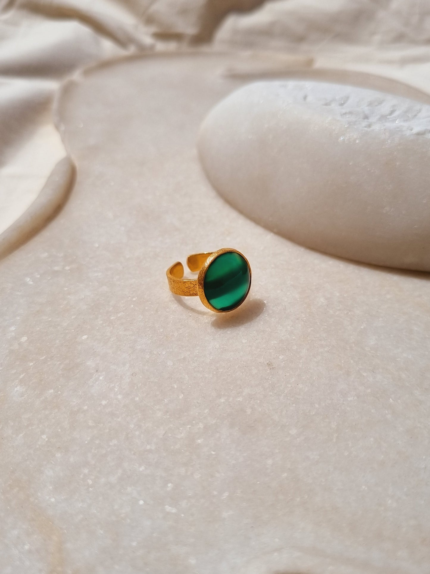 saani - Green Onyx Saturn Ring