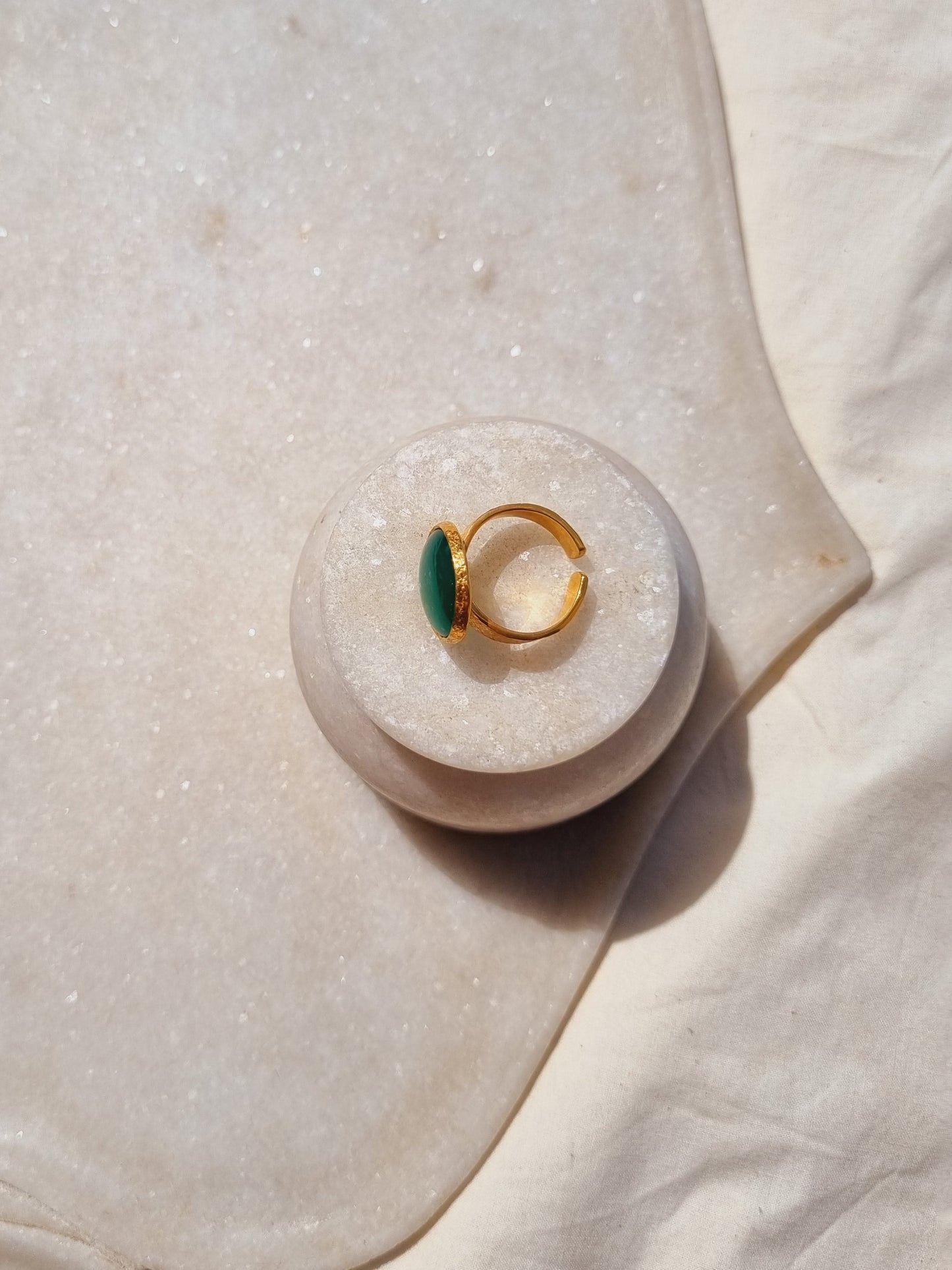 saani - Green Onyx Saturn Ring