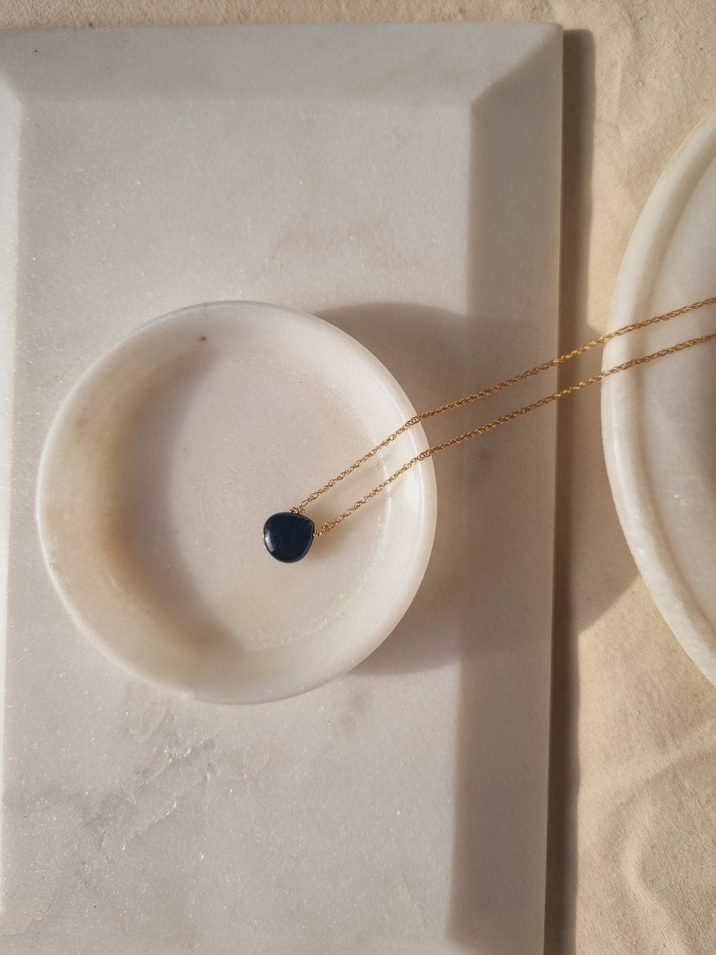 sete - Black Onyx Heart Shaped Drop Pendant
