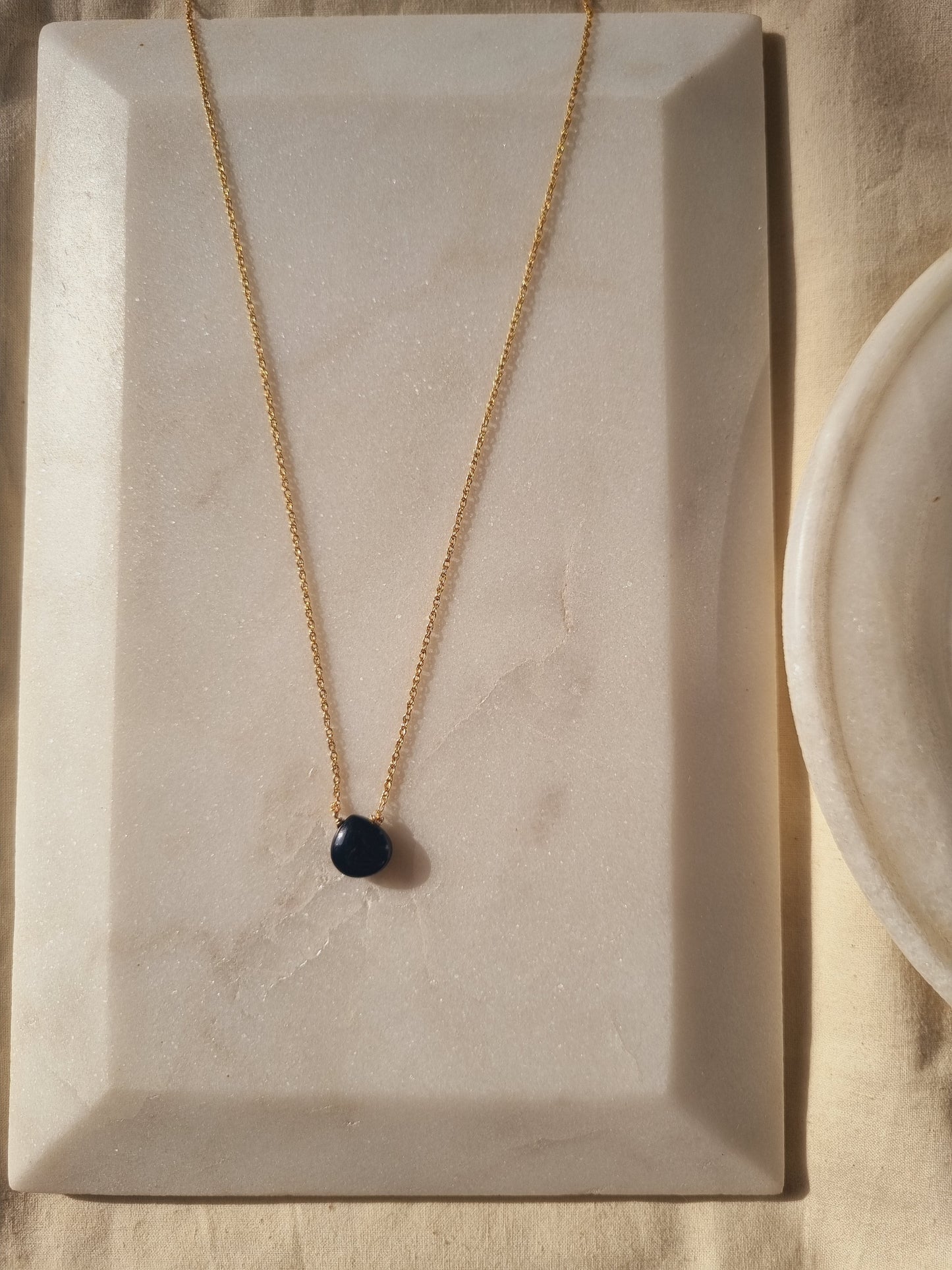 sete - Black Onyx Heart Shaped Drop Pendant
