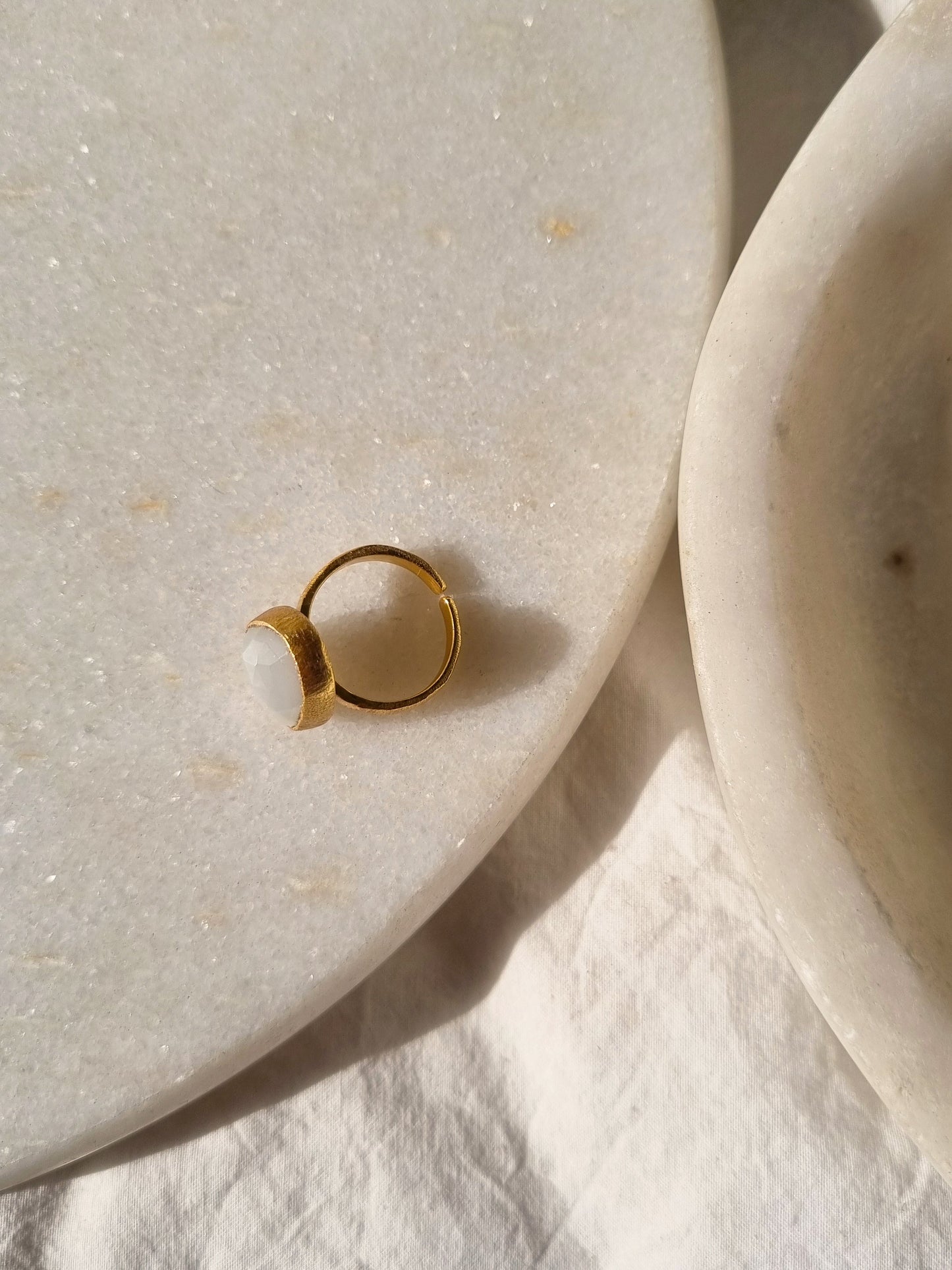 soul - White Moonstone Ring