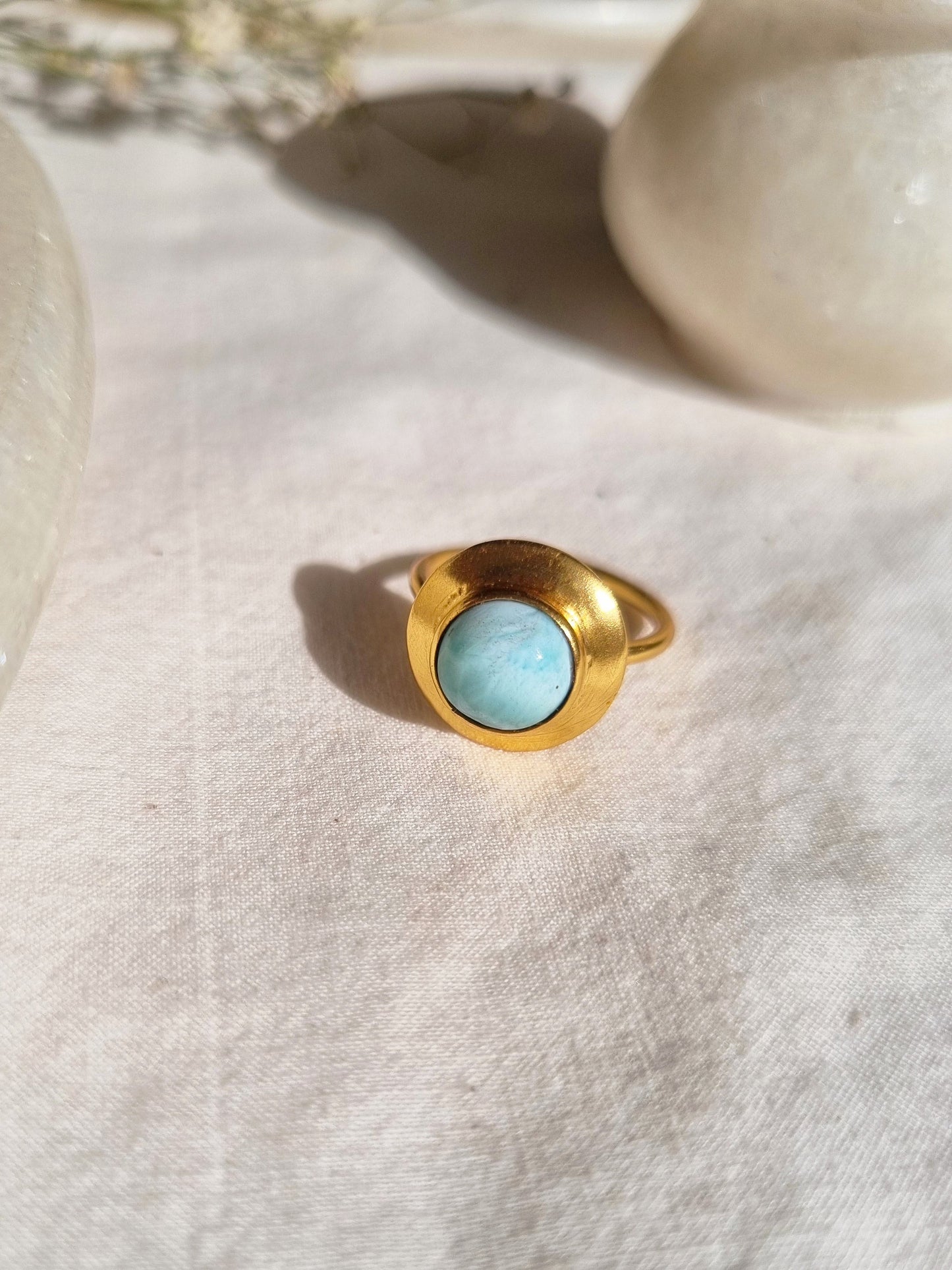 vaman - Larimar Scarlet Sol Ring