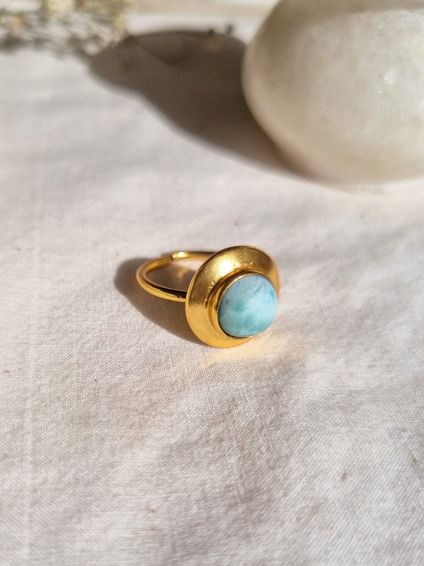 vaman - Larimar Scarlet Sol Ring