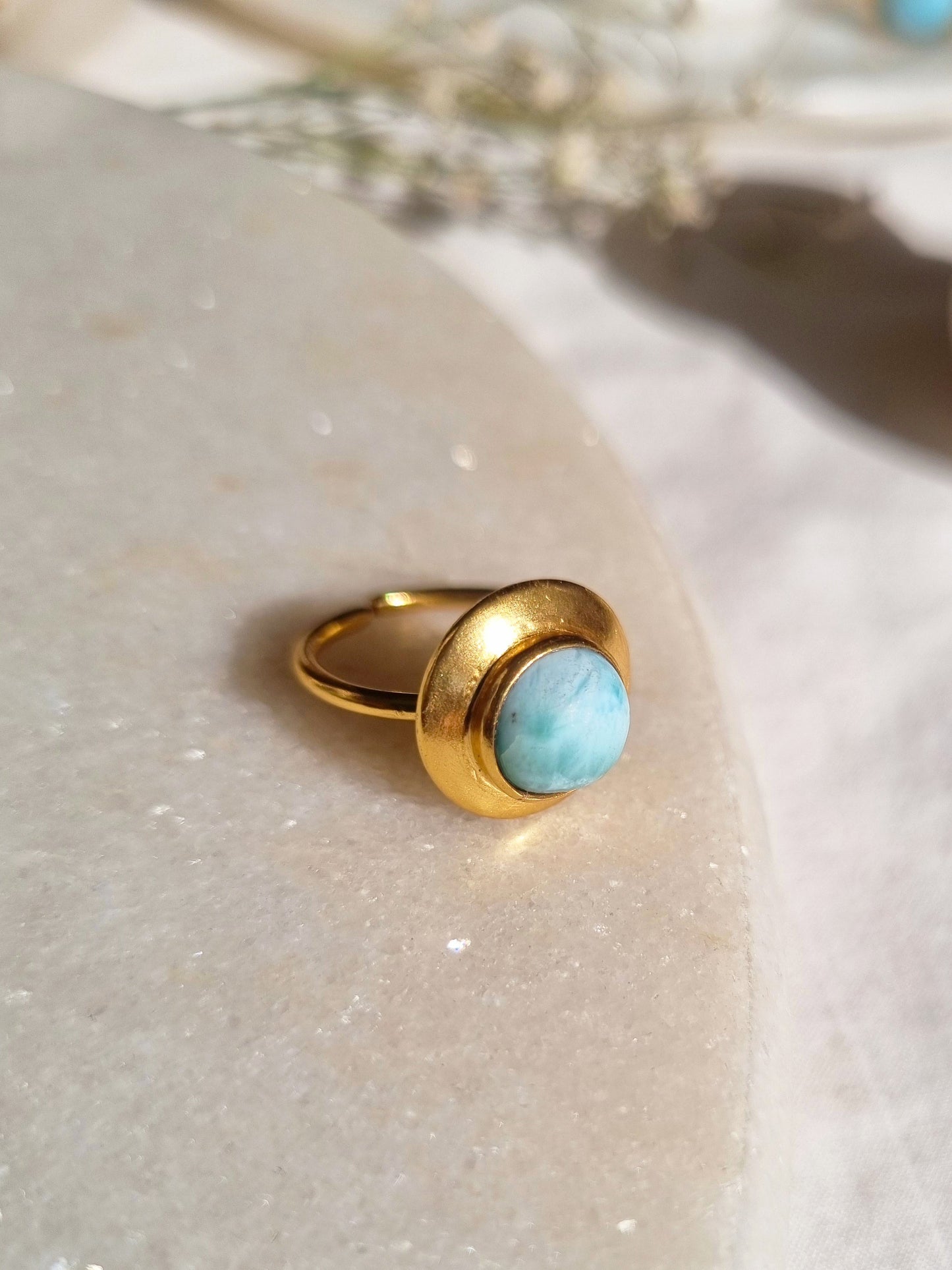 vaman - Larimar Scarlet Sol Ring