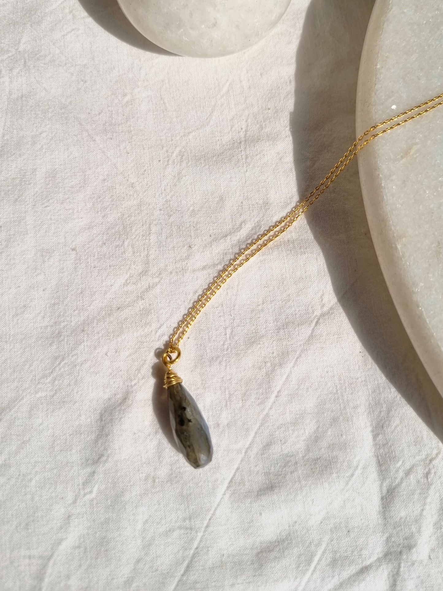 arkar - Labradorite Long Teardrop Pendant