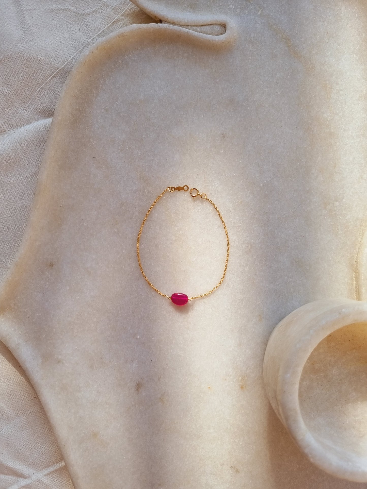 kesya - Ruby Oval Bracelet