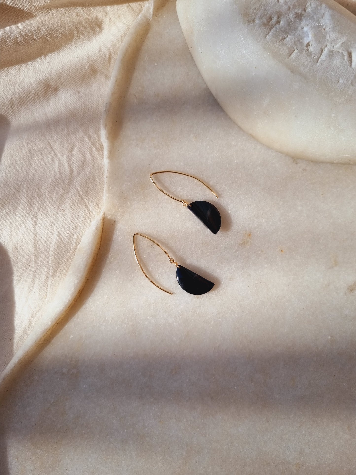 manava - Black Onyx Earrings