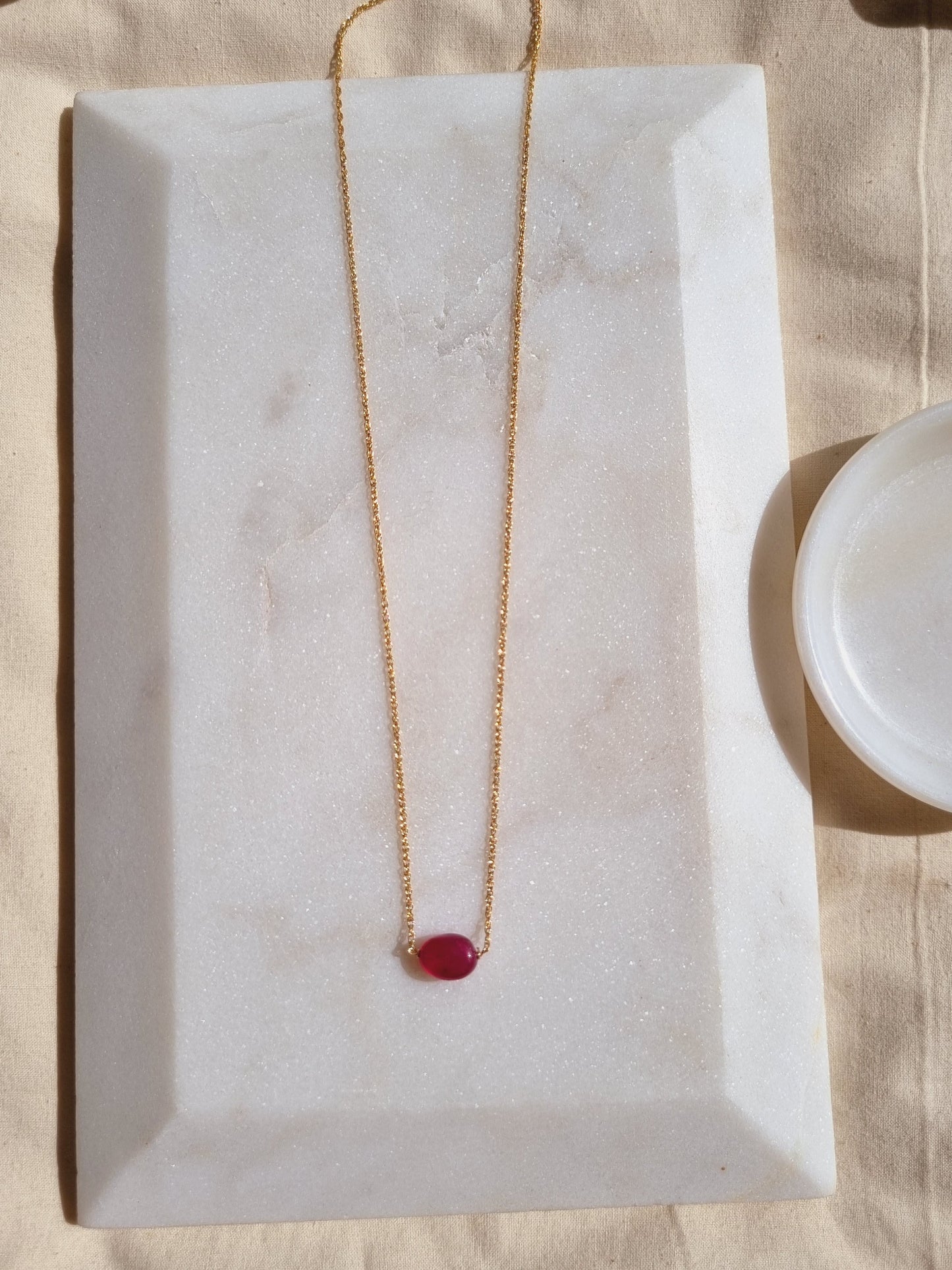 amya - Ruby Oval Pendant