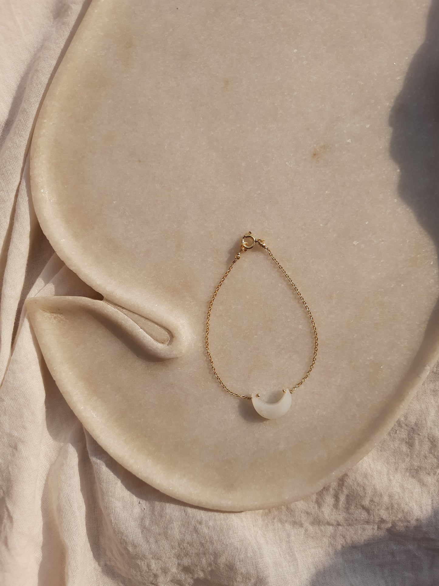 adhvaya - White Moonstone Luna Bracelet