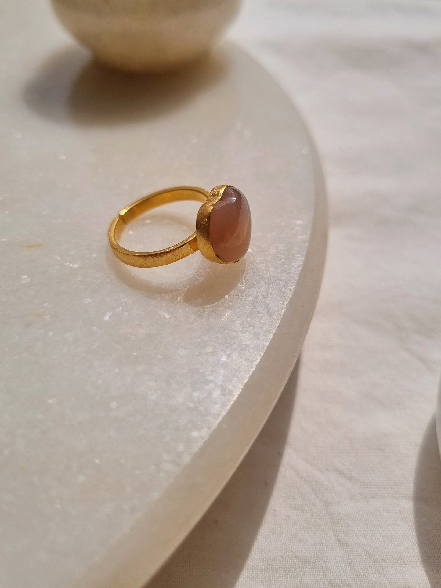 anava - Peach Moonstone Heart Ring