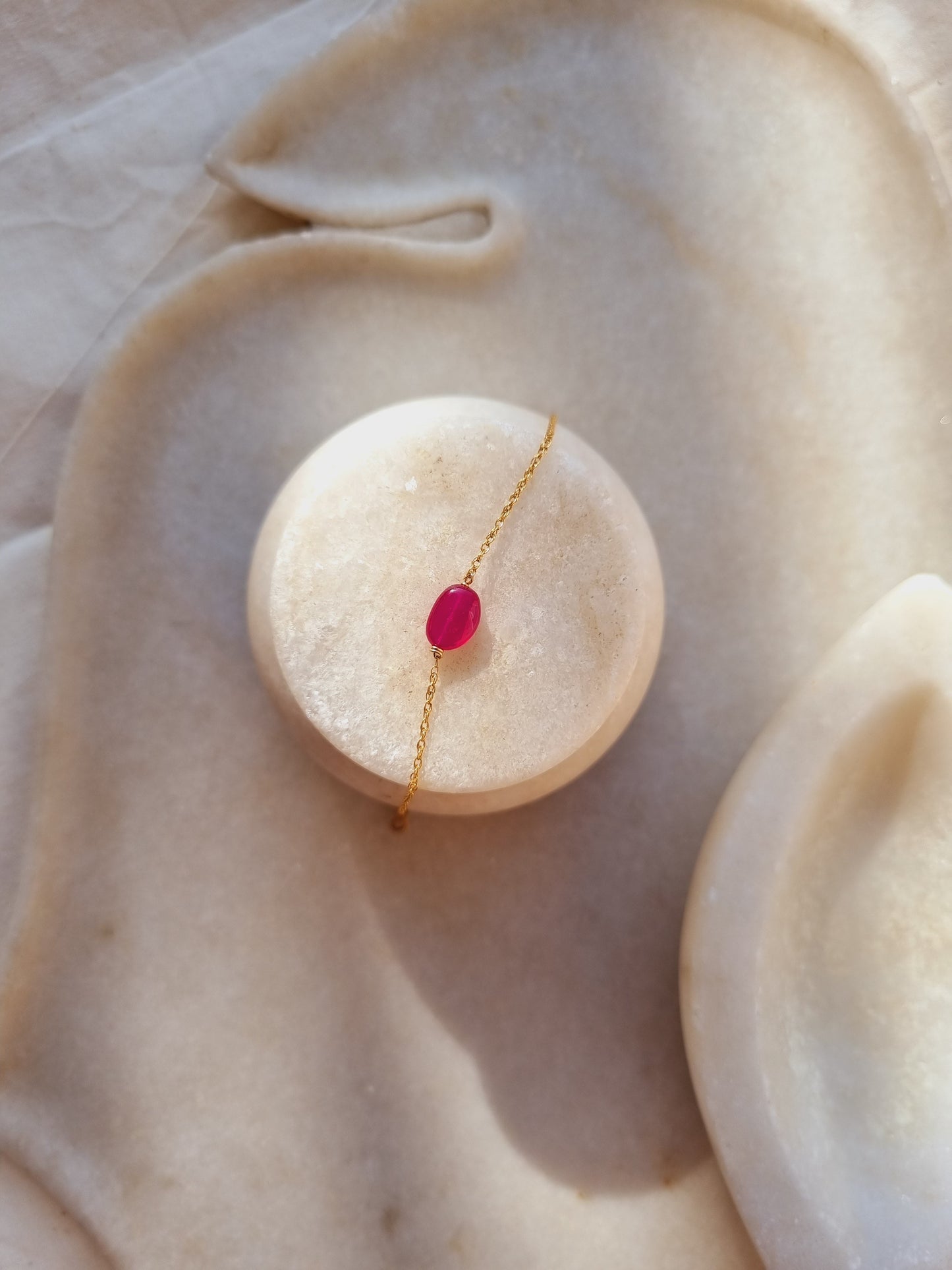 kesya - Ruby Oval Bracelet