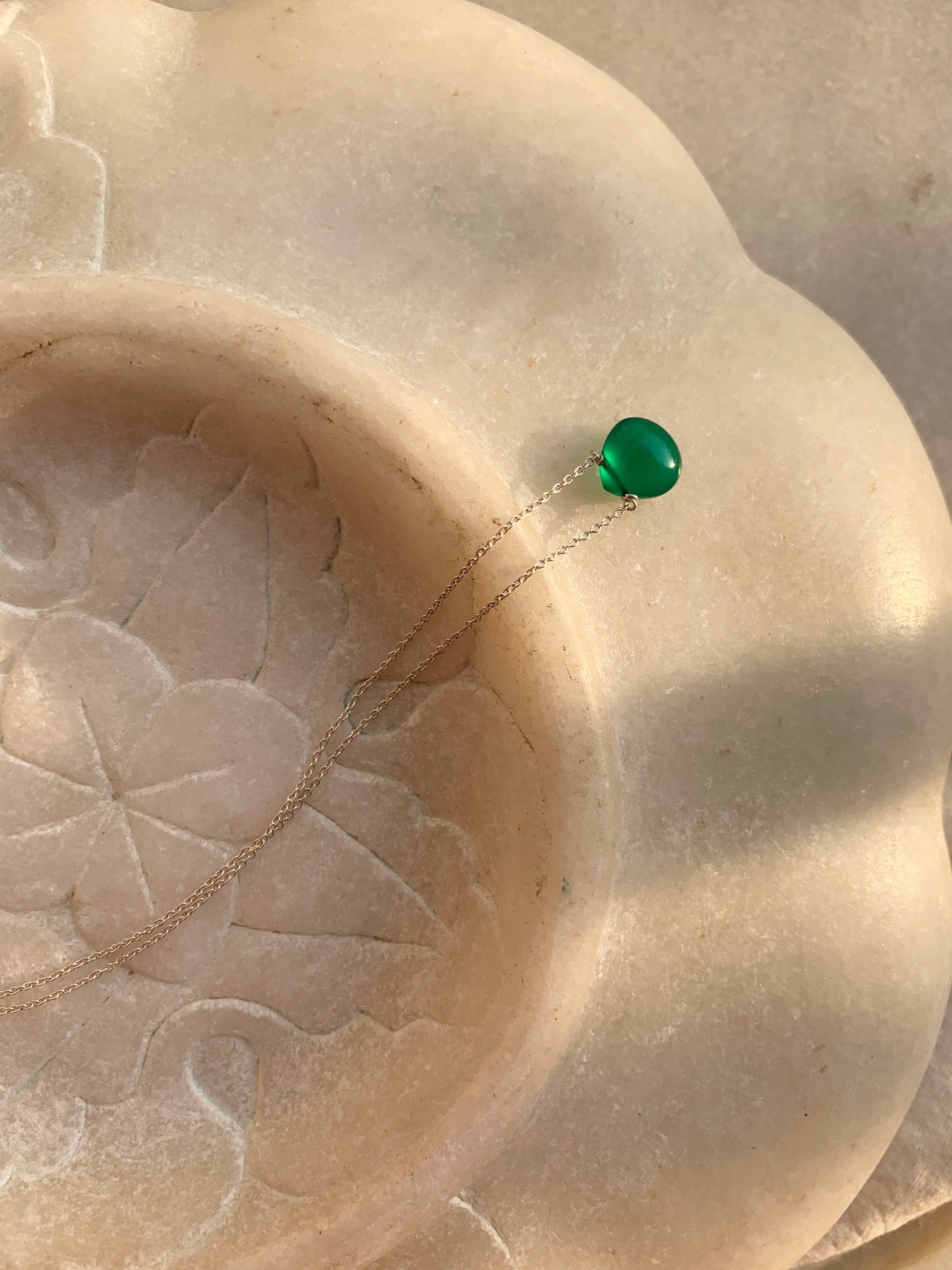 sete - Green Onyx Heart Shaped Drop Pendant