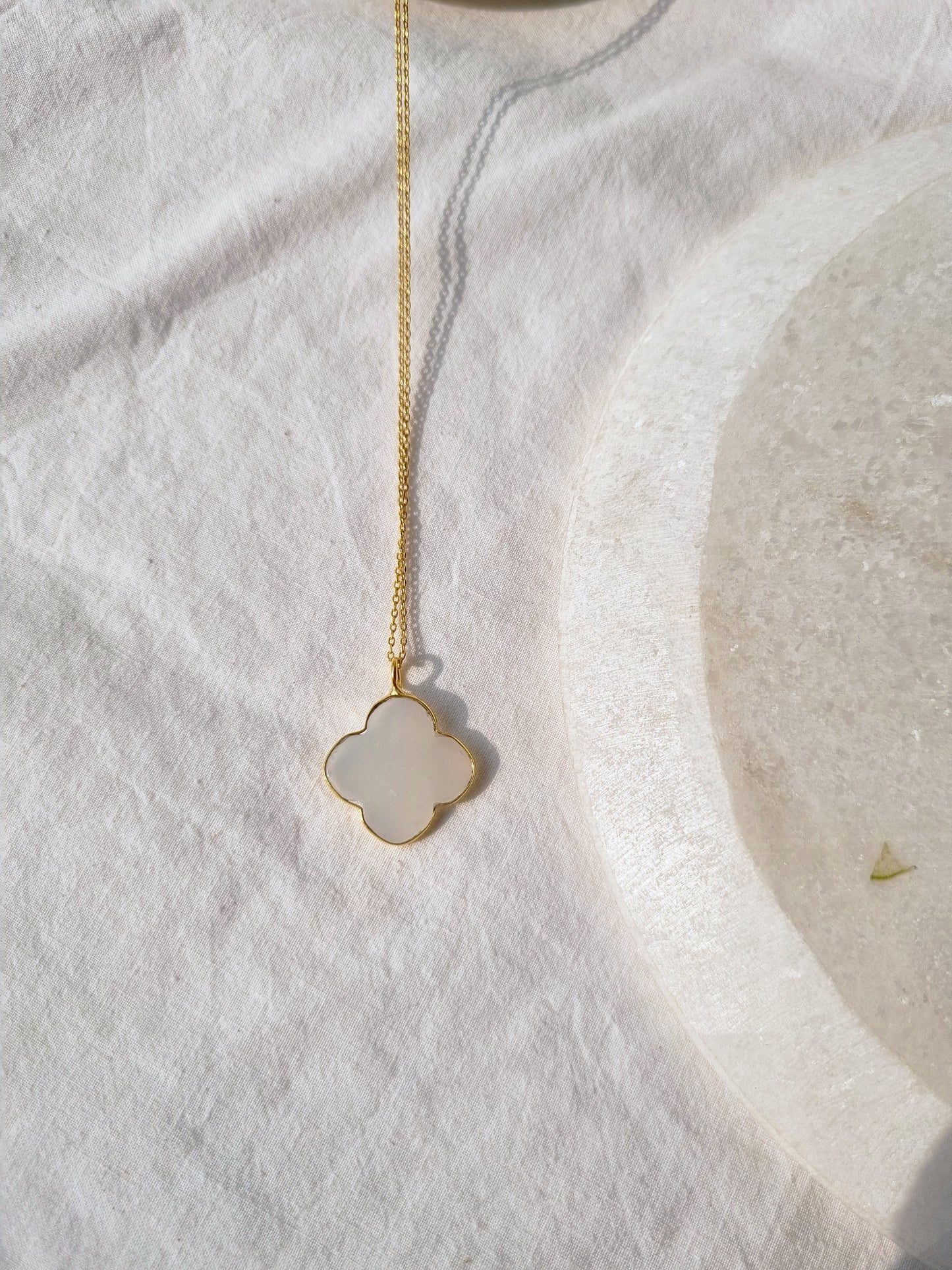 kasa - White Moonstone Clover Pendant