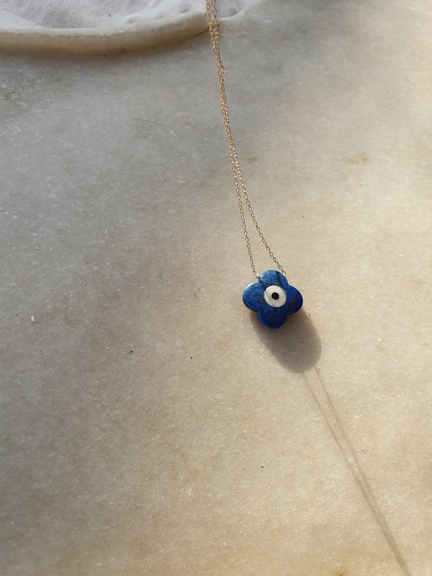 vedaya - Lapis Lazuli Clover Evil Eye Pendant
