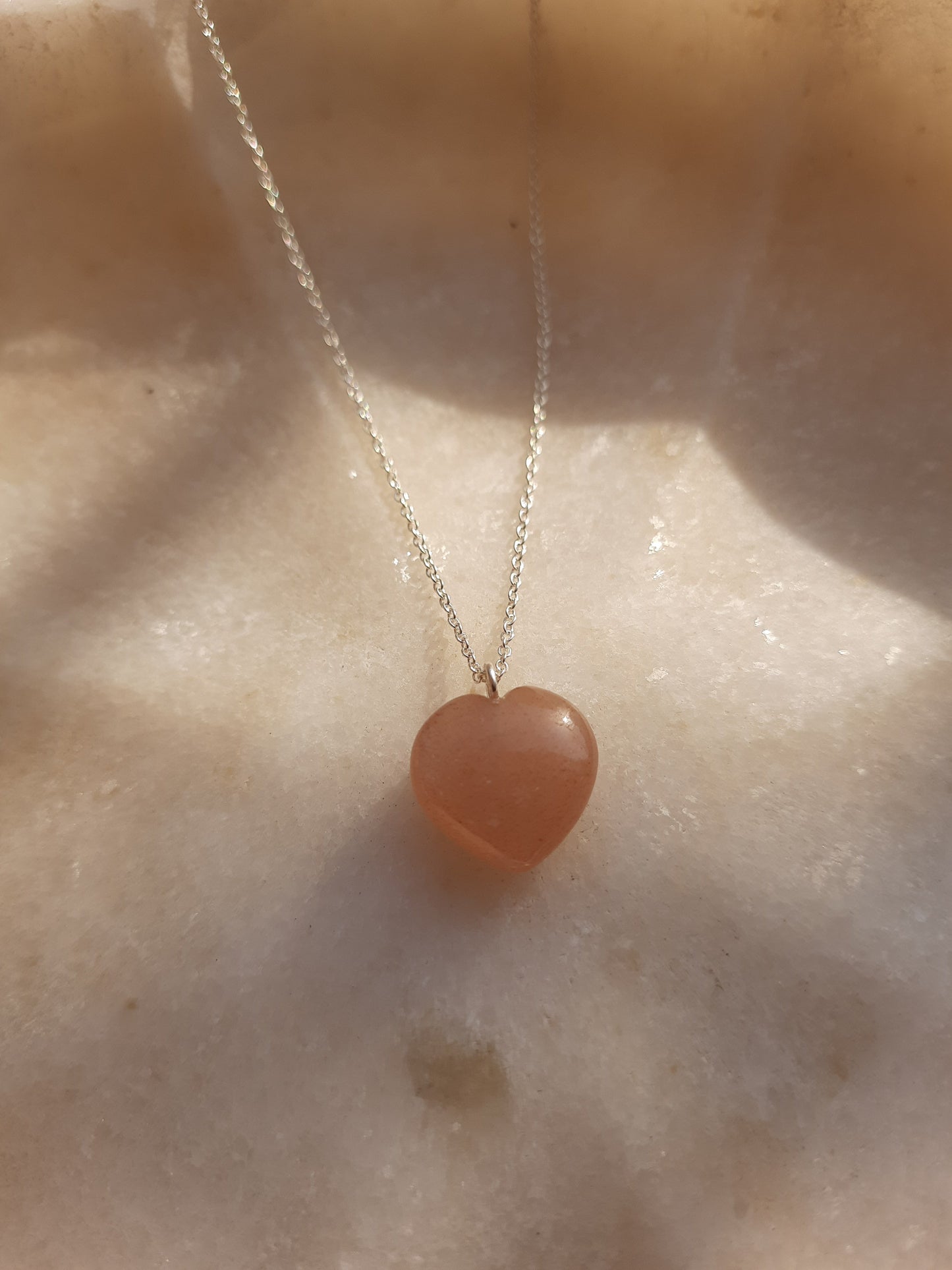 adya - Peach Moonstone Heart Pendant