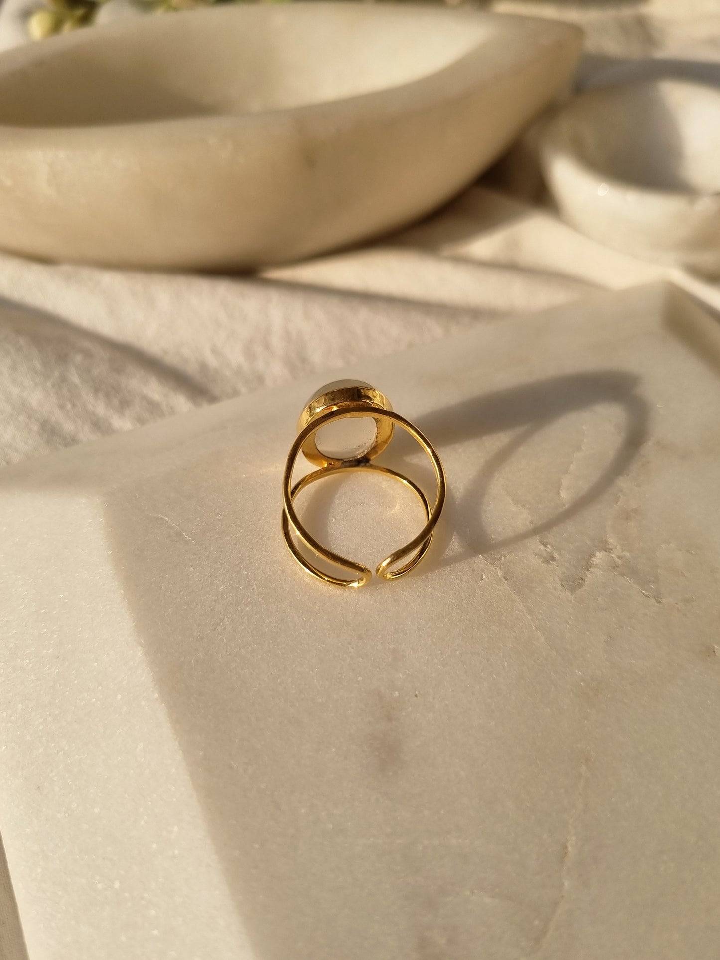 olivia - White Moonstone Ring