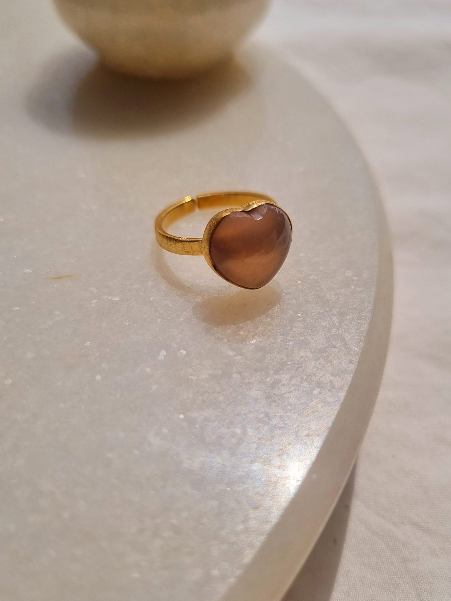 anava - Peach Moonstone Heart Ring