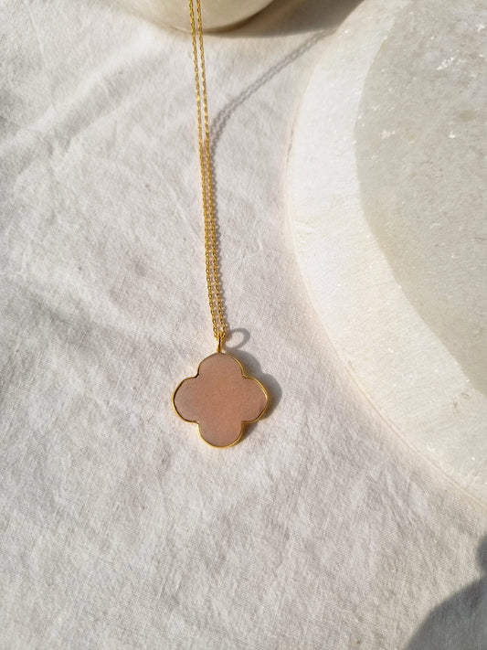 kasa - Peach Moonstone Clover Pendant