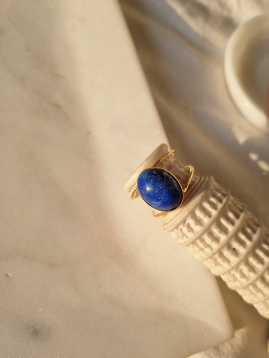 olivia - Lapis Lazuli Ring