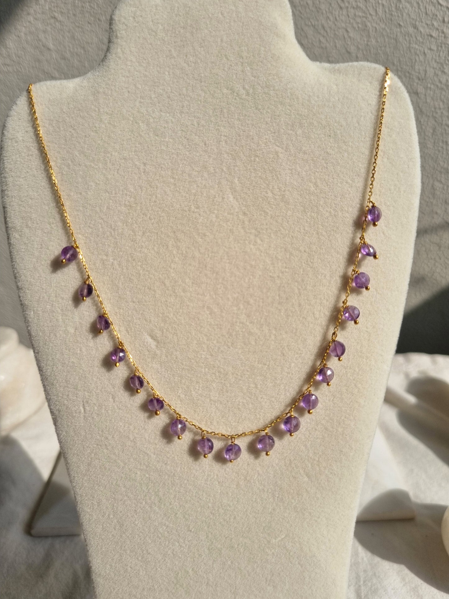hrasva - Amethyst Coin Choker