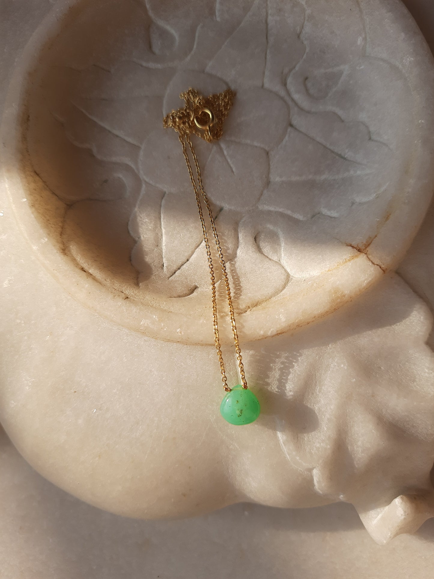 sete - Chrysoprase Heart Shaped Drop Pendant