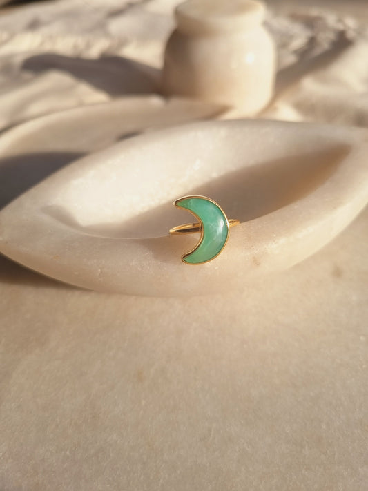 chandra - Chrysoprase Luna Ring