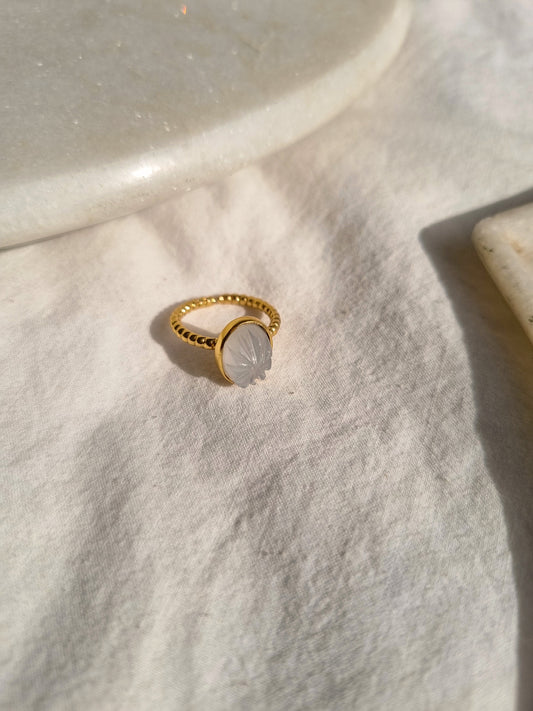 agam- White Moonstone Oval Venus Ring